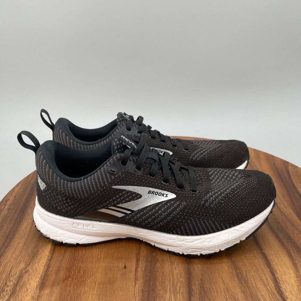 Brooks Revel 5 Shoes Womens Size 8.5 B Black Running Comfort Walking Sneakers